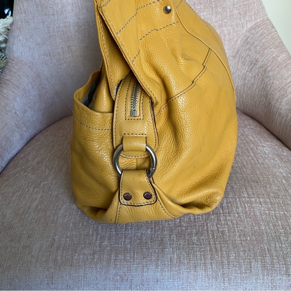 TIGNANELLO LEATHER BAG - Picture 3 of 16